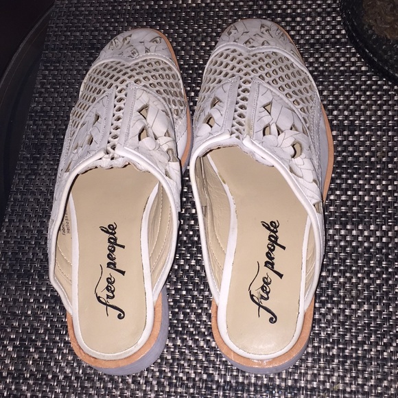 - Free people women shoes size 38.5 New - Picture 2 of 6